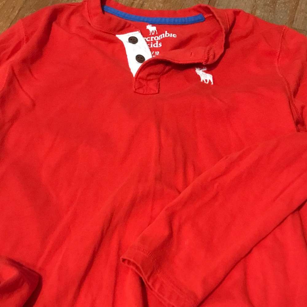 Abercrombie kids long sleeve shirt
